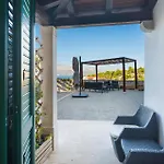 Gorgeous Home In Postira * Postira