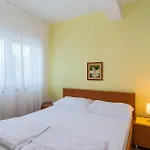 Gorgeous Home In Postira Vikendica Postira