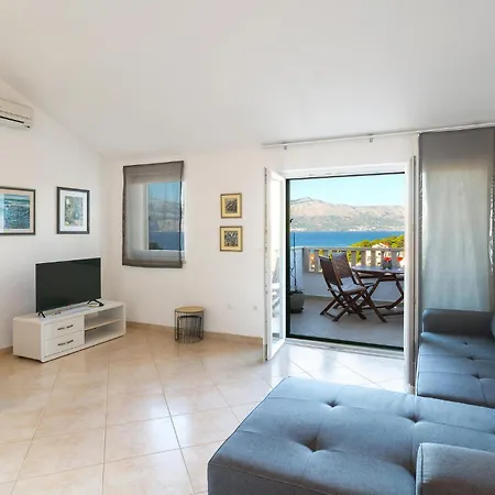 Nice Home In Postira With Outdoor Swimming Pool Holiday home Postira