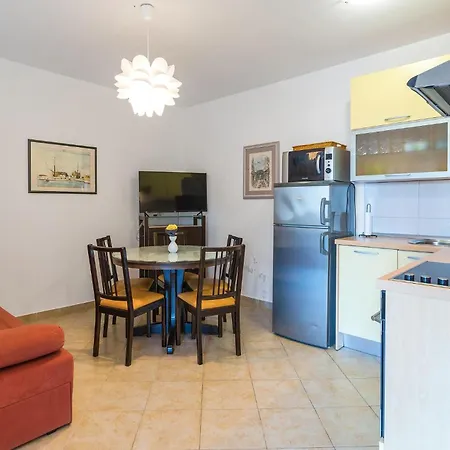 Nice Home In Postira With Outdoor Swimming Pool * Postira